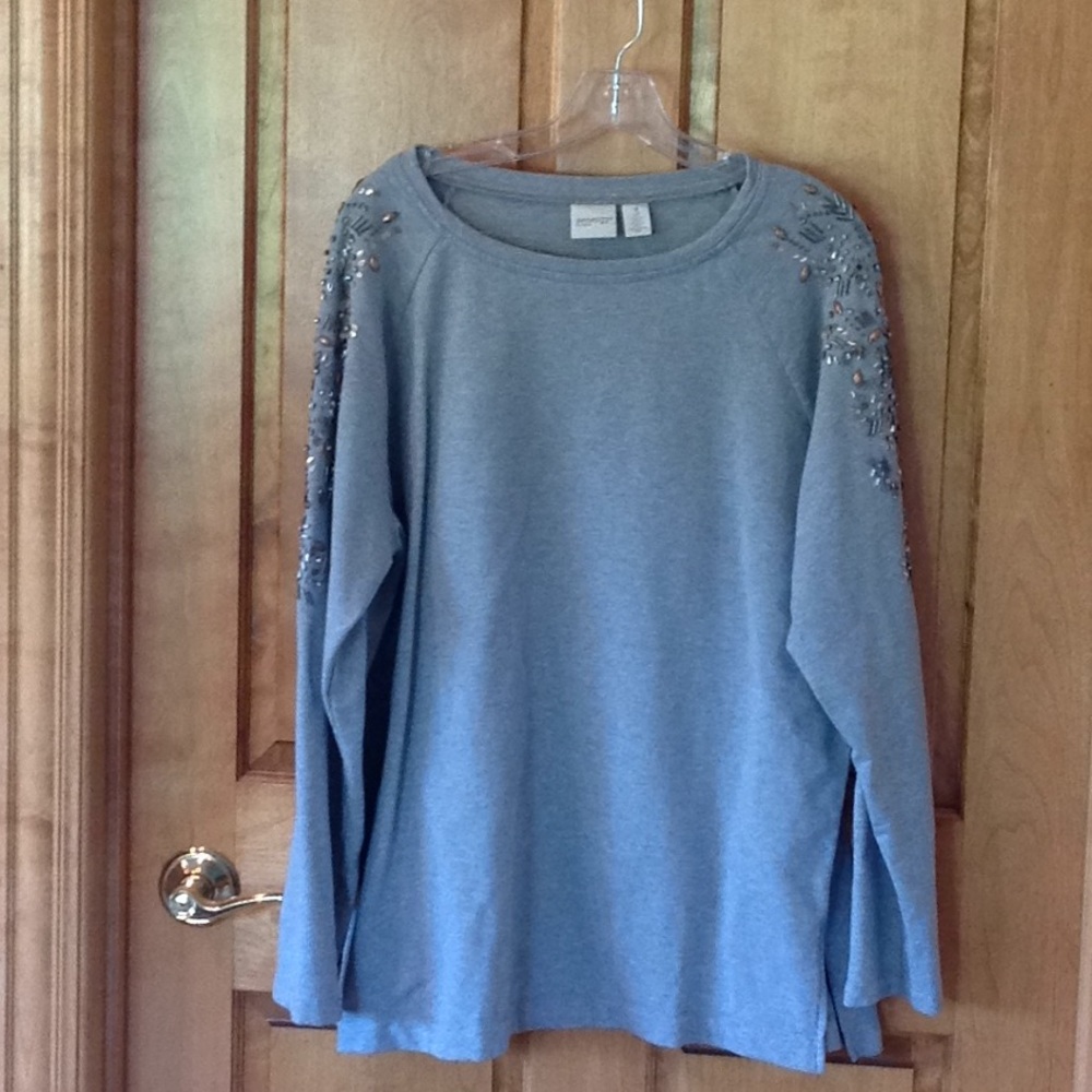 Gently worn Zenergy by Chico's size 3